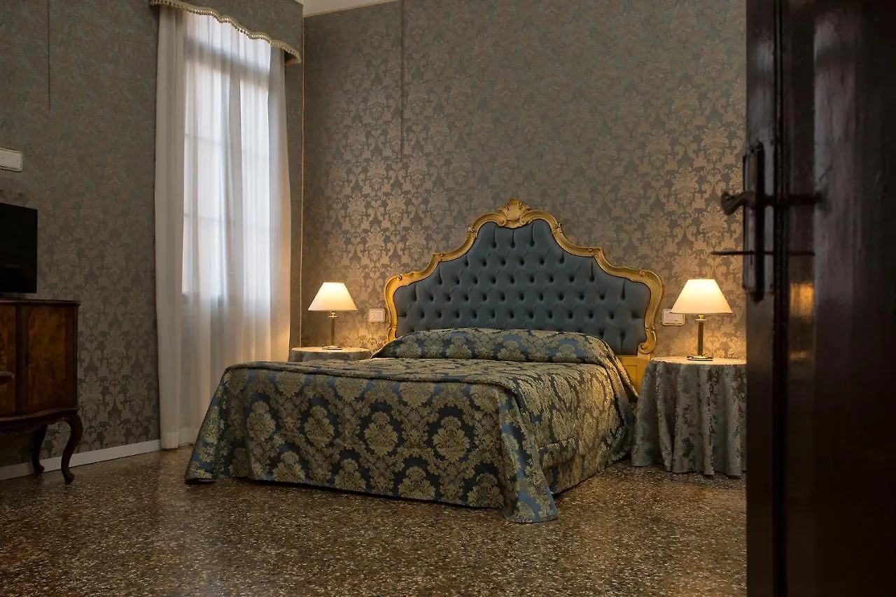 Penzion Palazzo Suite Ducale Benátky