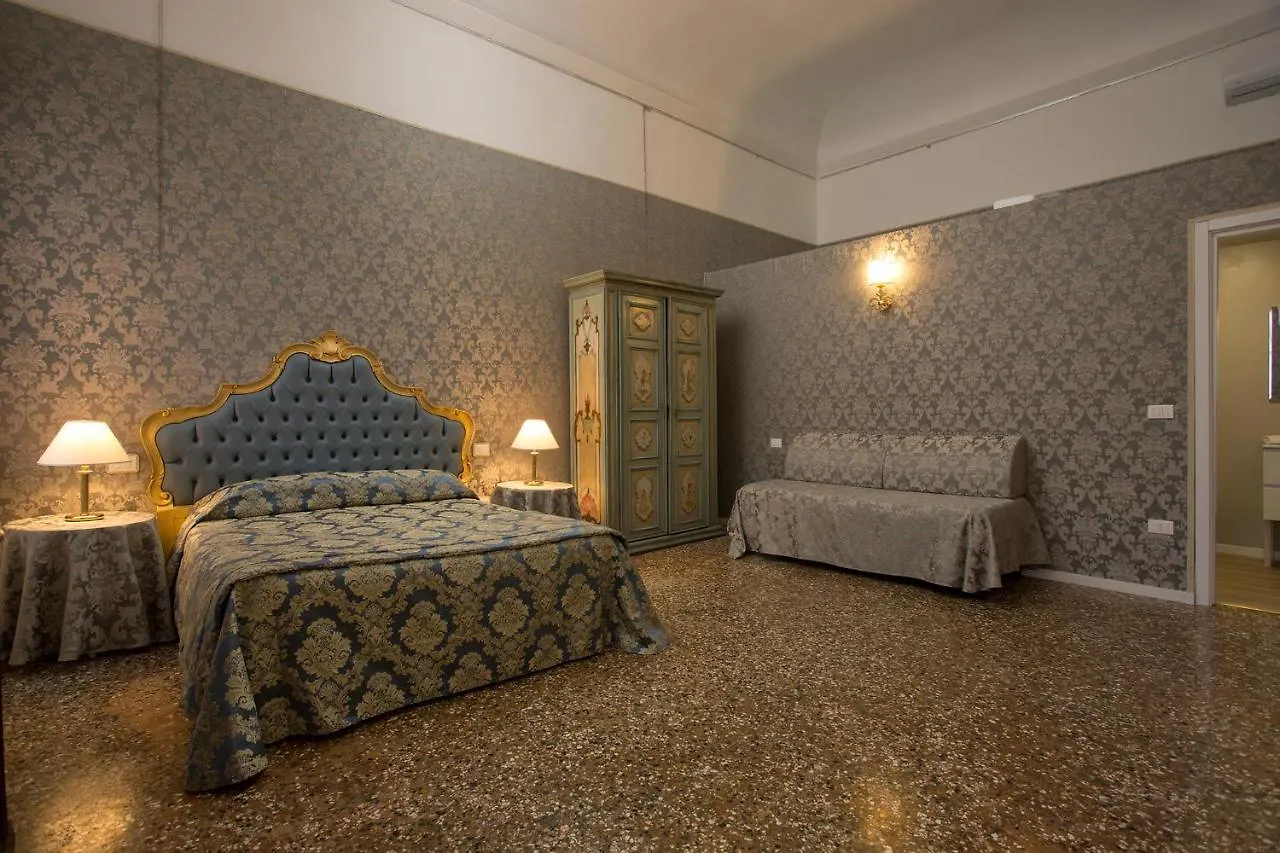 Palazzo Suite Ducale Venedik Konukevi