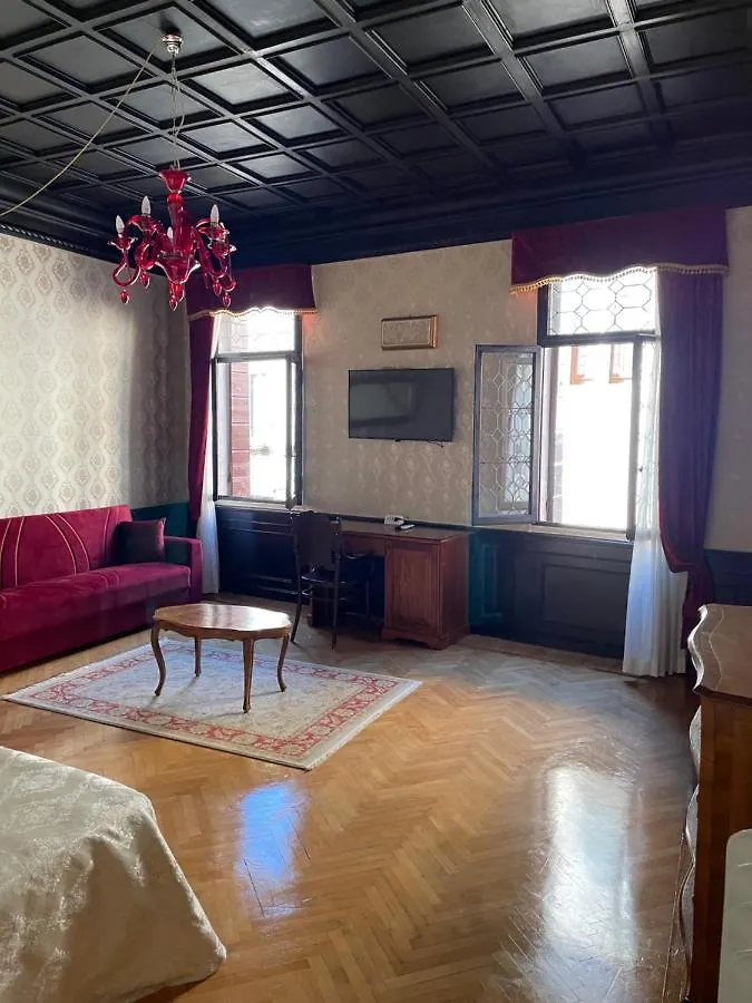 Konukevi Palazzo Suite Ducale Venedik